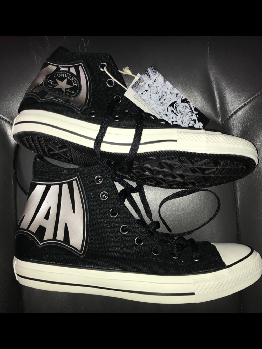 Veg Ltd Ed Converse Chuck Taylor All Star Batman Hi-Tops -M 8.5- NWT NIB 125562c - Picture 4 of 12